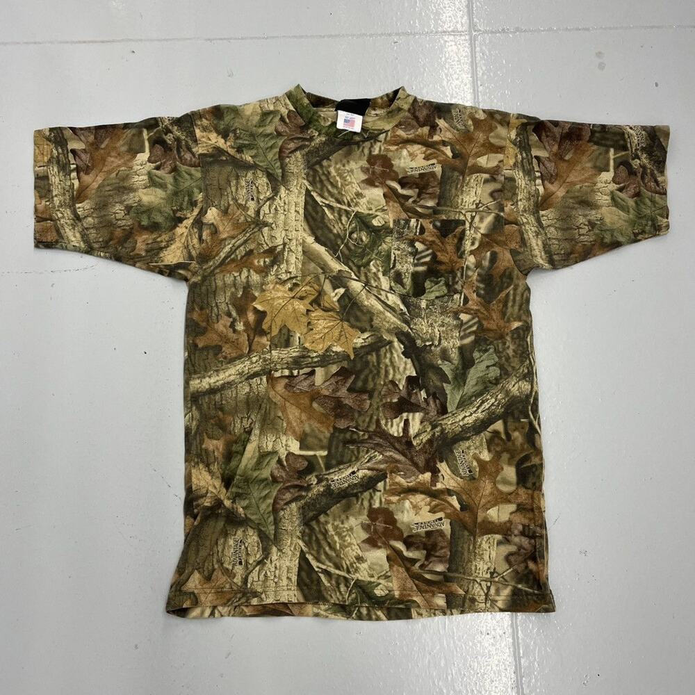 Vintage 90s Sasquatch Realtree Camo Blank Pocket T-Shirt
